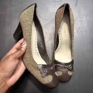 Vintage Y2K Tweed Pumps with Leather Detailing by Enzo Angiolini! #Preppy #Y2k